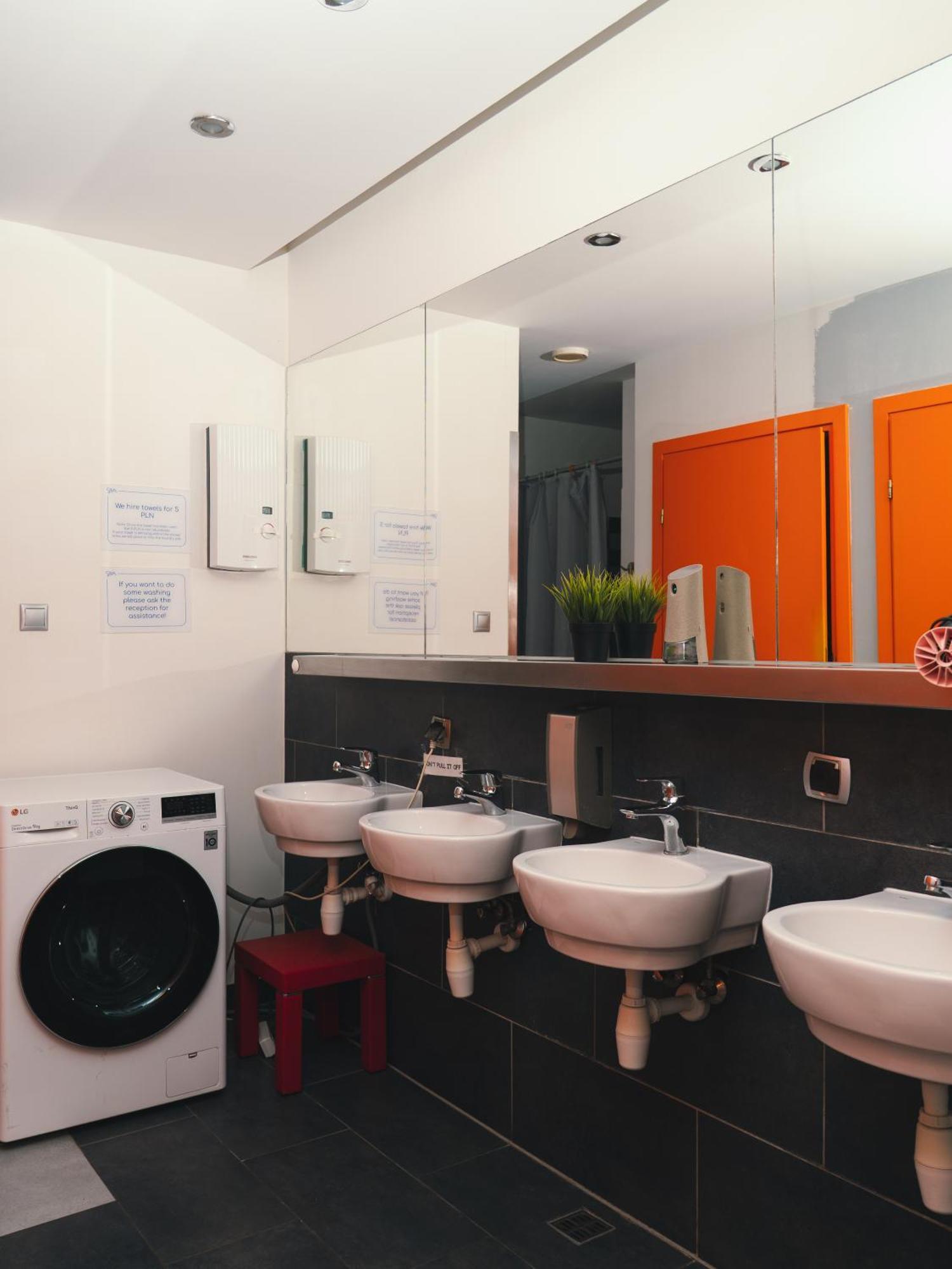 Lazemaze Hostel Красков Екстериор снимка