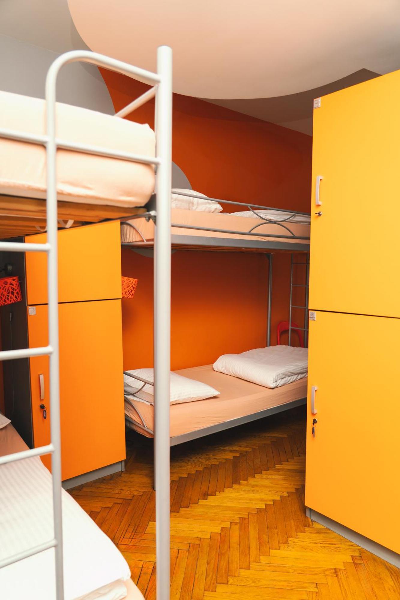 Lazemaze Hostel Красков Екстериор снимка