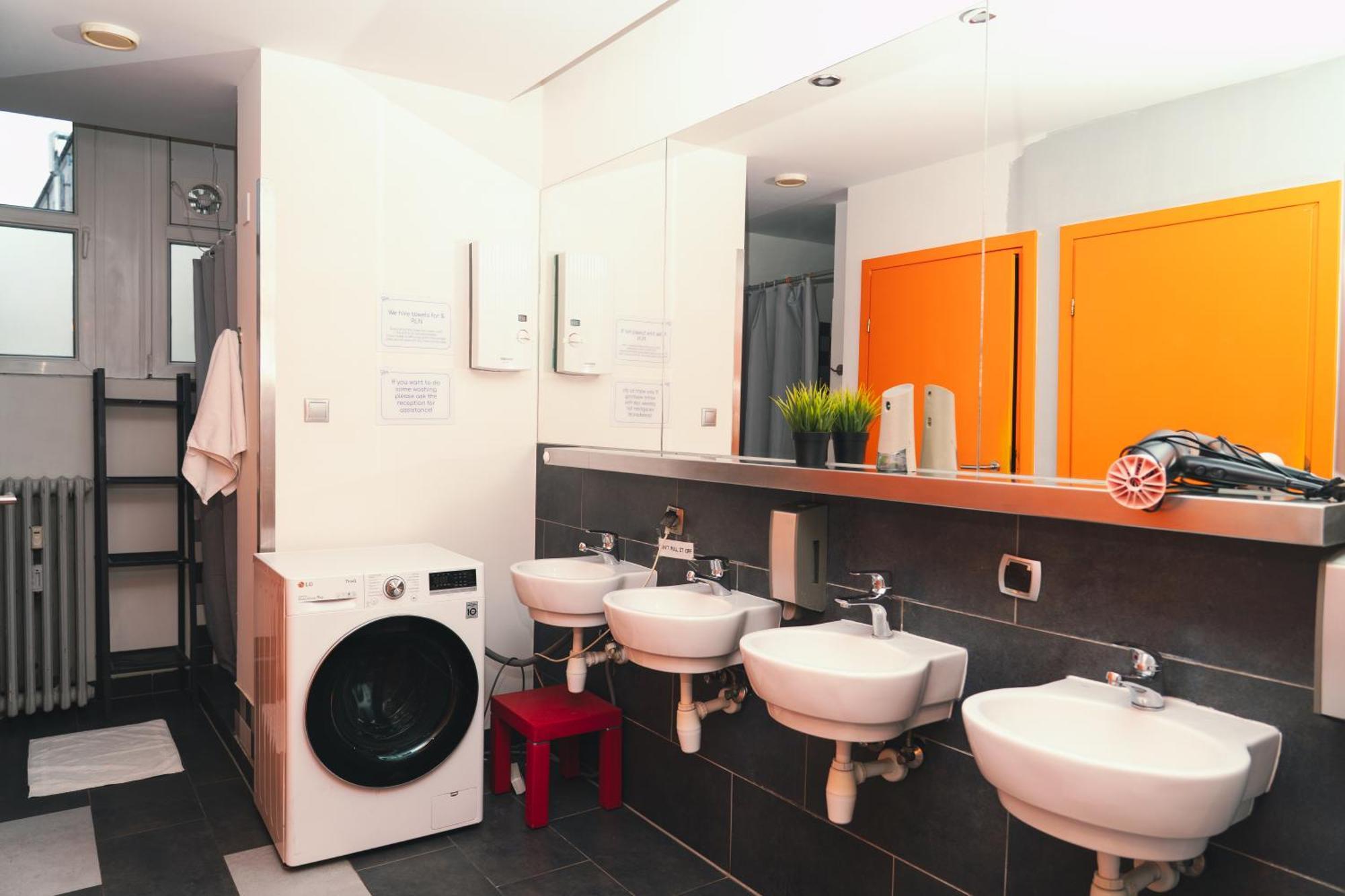Lazemaze Hostel Красков Екстериор снимка